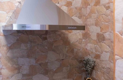 Almodovar del Rio Ski Chalet | Beautiful house with natural caves and salt water pool