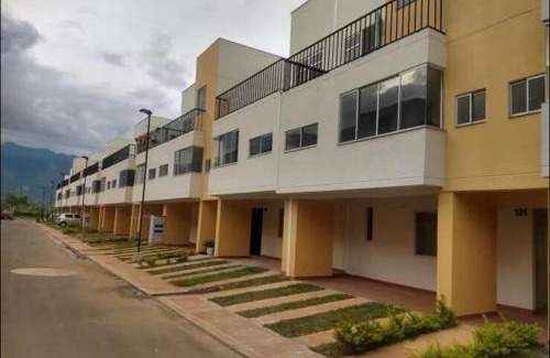 Jamundi House | Beautiful house in a unit