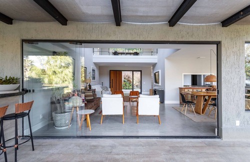 Historic Center House | Beautiful house in Itaipava, 4 suites, sauna, A/C