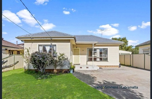 Liverpool House | Beautiful House in Quiet Area