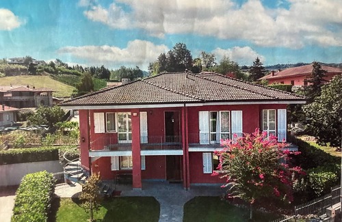 Canelli Apartment | Beautiful house in quiet area within walking distance of the center of Canelli