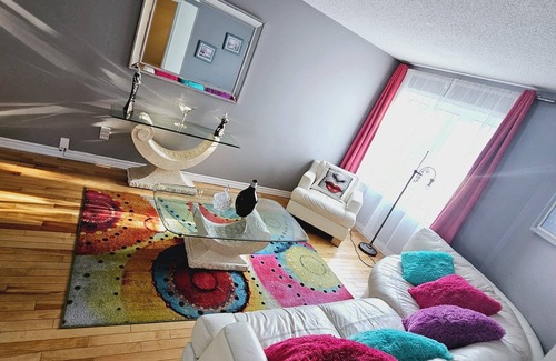 Plateau House | Beautiful house 🏠 of 5 bedroom + sofa bed, quiet and family neighborhood.