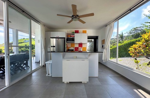 Coastal Region House | Beautiful house with ocean view in Jama Campay