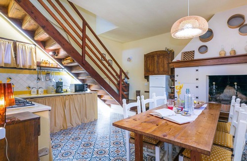 Santa Maria a Monte House | Beautiful private villa for 6 guests with private pool, A/C, WIFI, TV, patio and parking