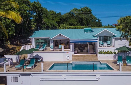 Saline Point Villa | Beautiful La Mer Luxury villa