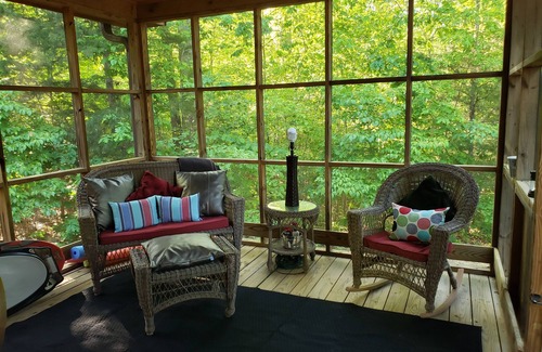 Clarksville Cottage | Beautiful Lake Cottage with water access, private dock in cove and fire pit