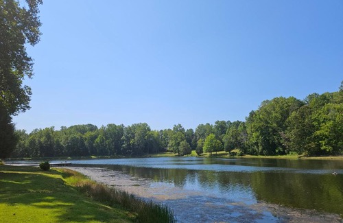 McLeansville House | Beautiful Lake Front House