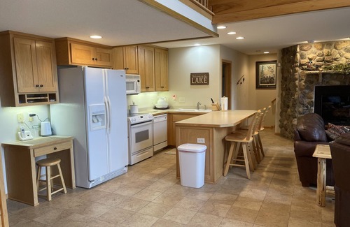 Isanti House | Beautiful Lake home w/hot tub, & 270 ft Lake Shore!