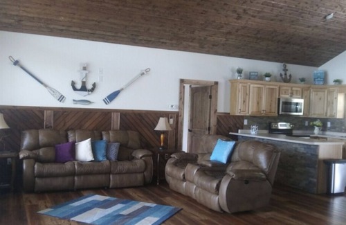 La Follette House | BEAUTIFUL Lakefront Home on NORRIS LAKE