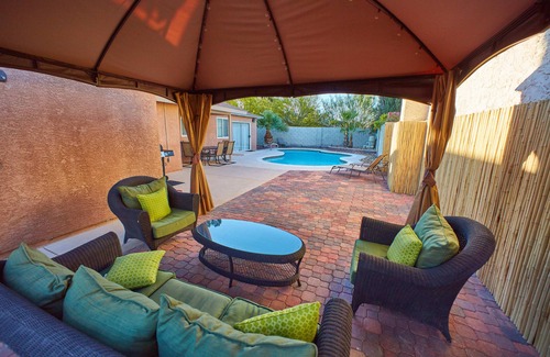 Chinatown House | Beautiful Las Vegas Home for Perfect City Getaway