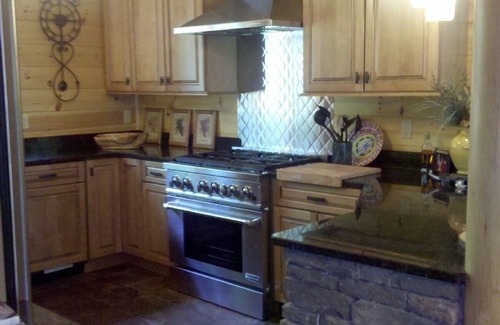 Parksville Cabin | Beautiful log cabin in Catskill