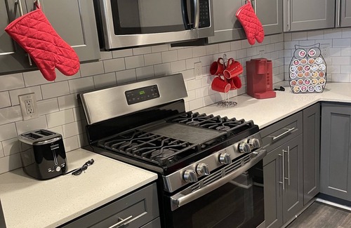 North Druid Hills Apartment | Beautiful Luxury 2Br/2BA Getaway