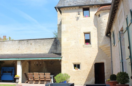 Jort House | Beautiful manor house, 5 bedrooms, 10/12 pers, large garden. Be at home!
