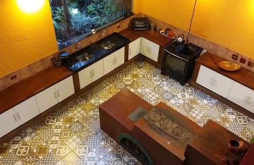 Paranoa House | BEAUTIFUL MANSION IN SOUTH LAKE -ALTIPLANO LESTE FOR UP TO 12 PEOPLE