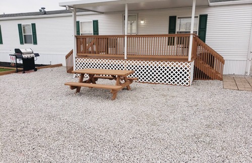 Oak Harbor House | Beautiful Mobile home! Just minutes from Lake Erie , Put in Bay & Kelly's Island