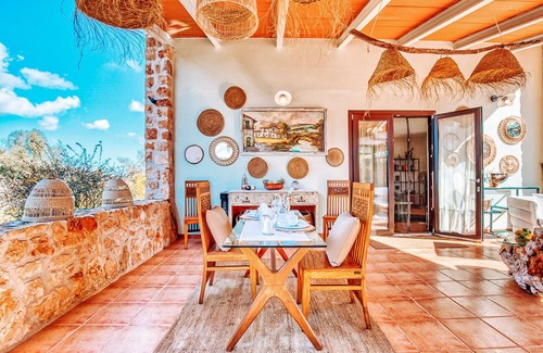 Algaida House | BEAUTIFUL MODERN FINCA "CAN PUPUT BÓ" FOR 2 PEOPLE WITH POOL, AIR CONDITIONING, WIFI