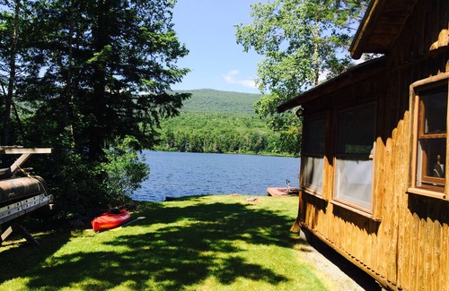 Piermont Cabin | Beautiful Mountain Lake Cabin