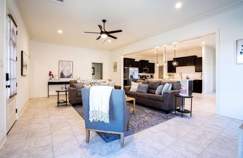 Milton House | Beautiful New 3 Bed 2 Bath