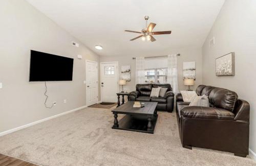 Hamilton House | Beautiful NEW Home among the Nook in Hamilton, OH
