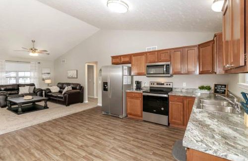 Hamilton House | Beautiful NEW Home among the Nook in Hamilton, OH