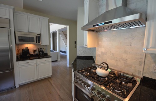 North Sea House | Beautiful Newly Furnished Southampton Home