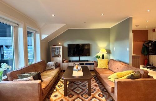 Geilo Apartment | Beautiful penthouse centrally located in Geilo, stunning views