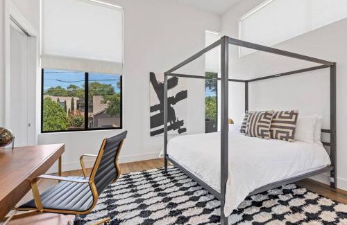 Knox - Henderson House | Beautiful Perfectly Located Luxury 2 Bed Townhome