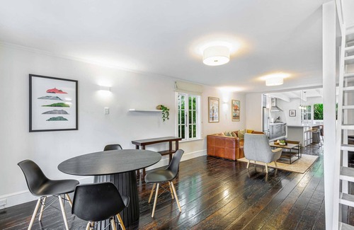 Ponsonby House | Beautiful Ponsonby Villa by Zodiak Stays