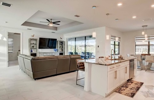 Burnt Store Villa | Beautiful Pool Home with Gulf access