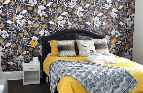 West Launceston Bed & Breakfast | Beautiful private, quiet B&B