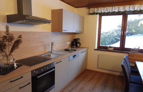 Bischofshofen House | Beautiful private villa with WIFI, TV, terrace, pets allowed, panoramic view and parking