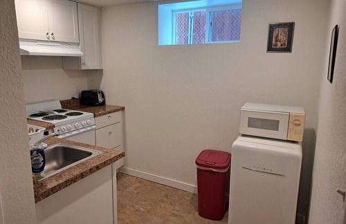 Rose Park Apartment | Beautiful private apartment in Missoula. Completely furnished & high-speed WiFi