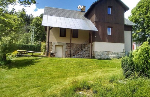 Korenov House | Beautiful private villa for 20 people with private pool, WIFI, TV, terrace, pets allowed and par.