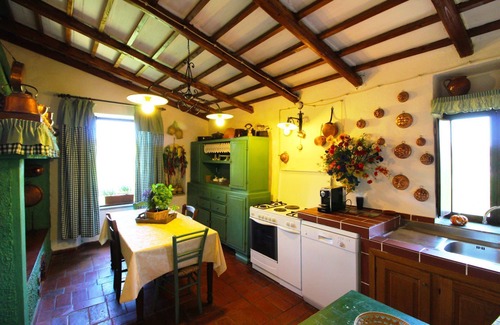 Monte San Savino Villa | Beautiful private villa for 4 people with WIFI, A/C, private pool, TV and parking, close to Arezzo