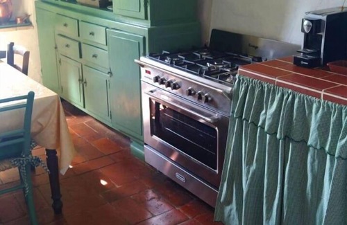 Monte San Savino Villa | Beautiful private villa for 4 people with WIFI, A/C, private pool, TV and parking, close to Arezzo