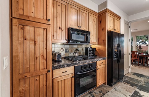 Santa Clara House | Beautiful Private Patio Views Entrada Gated Community Near Bike Trails