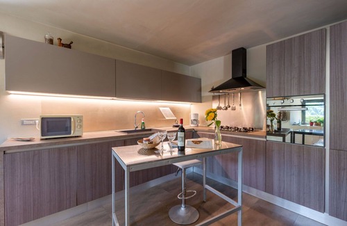 Bossolasco House | Beautiful private villa for 6 guests with private pool, WIFI, TV, patio, pets allowed and parking