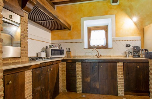 San Romano in Garfagnana Villa | Beautiful private villa for 10 people with private pool, WIFI, TV, terrace, pets allowed and par.