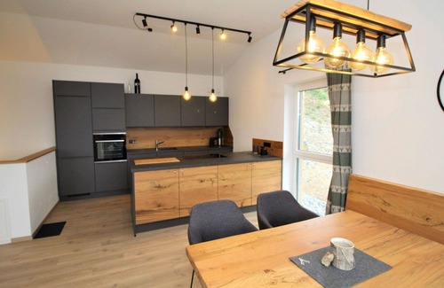 Wolfsberg House | Beautiful private villa for 6 people with WIFI, TV, terrace and parking