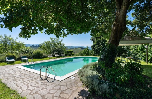 Vicchio Villa | Beautiful private villa with private pool, WIFI, TV, patio, pets allowed, panoramic view and par.