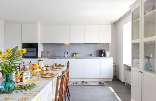 Novaggio House | Beautiful private villa for 6 people with TV and patio