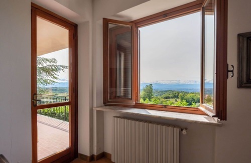 Bossolasco House | Beautiful private villa for 8 guests with WIFI, TV, balcony and pets allowed