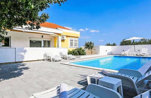 Podgradina House | Beautiful private villa for 6 people with private pool, A/C, WIFI, TV, terrace and parking