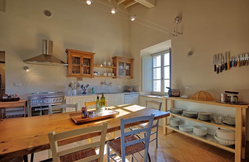 Le Piazze Villa | Beautiful private villa for 6 people with WIFI, pool, A/C and panoramic view