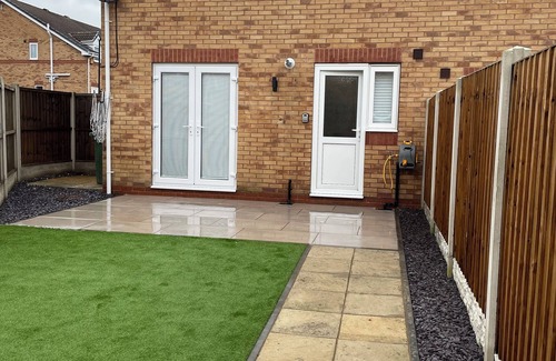 Ridgeway House | Beautiful quite 3 bedroom sleep 5 fully functioning home