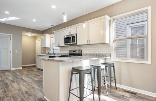 West Central House | Beautiful, Remodeled Home - Downtown Fort Wayne