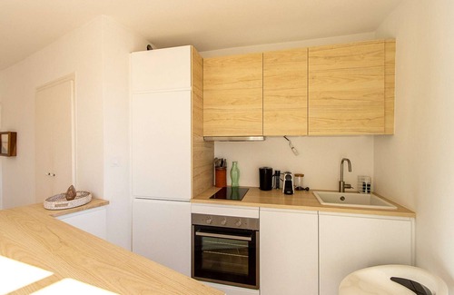 Port Grimaud Apartment | Beautiful renovated 2-room apartment in Port GrimaudSouth - WIFI