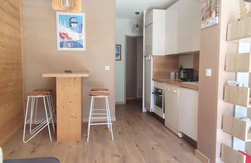 Isola Apartment | Beautiful Renovated Apartment at the Foot of the Slopes in Isola 2000