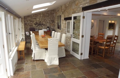 Claverton House | Beautiful River House, BathnRated AA 5 stars n8 -16 guests