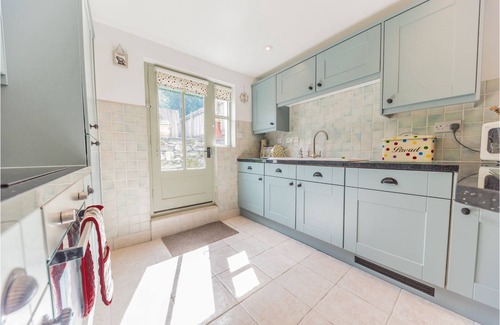 Low Newton Cottage | Beautiful Romantic dog friendly cottage in amazing location with Spa access